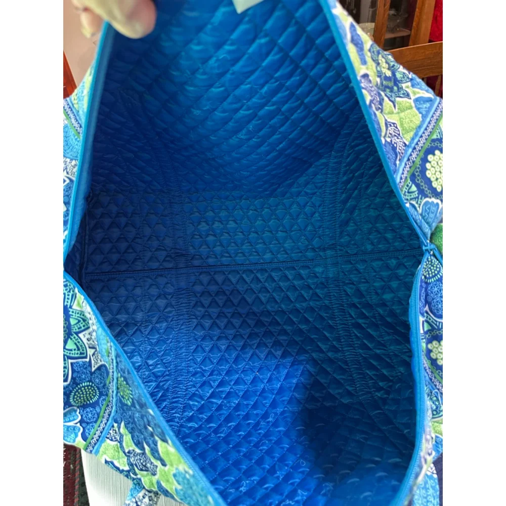 Vera Bradley Blue Green Floral Quilted Travel Bag One Size - Picture 8 of 10